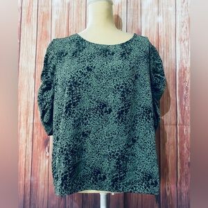 Women’s XL Blouse Ophelia Roe Green Black Short Puff Sleeves U Neck Silky